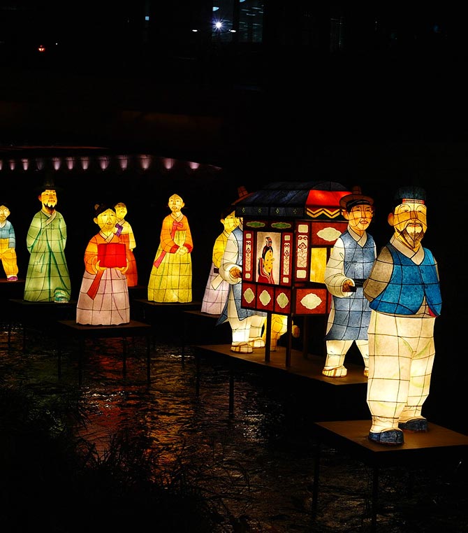 Unbe-leaf-able Festivals & Tours to Enjoy This Fall in Korea