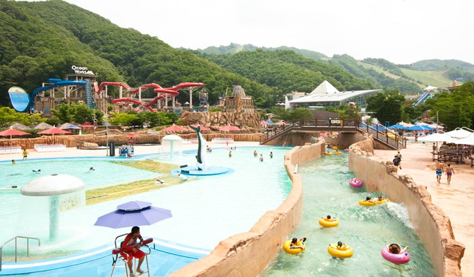 Ocean World Water Park (+ Luge / Sheep Farm) 1 Day Tour (~Aug)