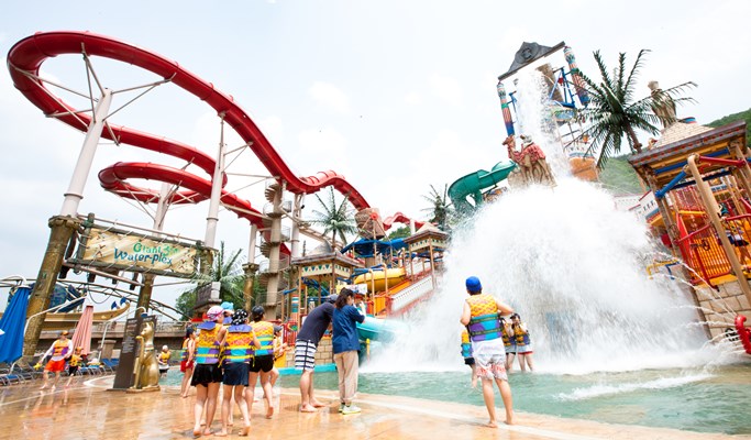 Ocean World Water Park (+ Luge / Sheep Farm) 1 Day Tour (~Aug)