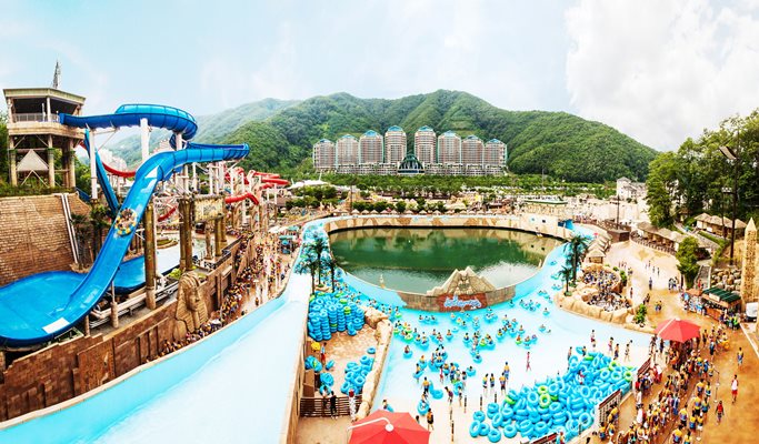 Ocean World Water Park / Jjimjilbang (+ Sky Swing / Luge / Sheep Farm) 1 Day Tour (~Sep)