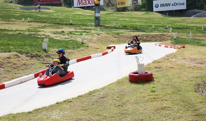 Ocean World Water Park (+ Luge / Sheep Farm) 1 Day Tour (~Aug)