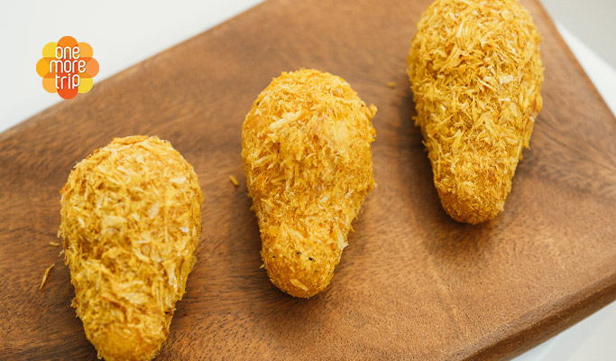 制作健康的宠物零食(炸鸡)