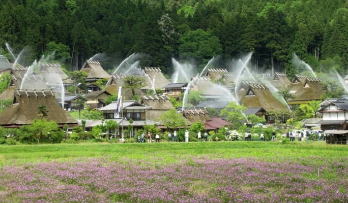 Kyoto Ine Funaya & Amanohashidate & Miyama Village 1 Day Tour from Osaka