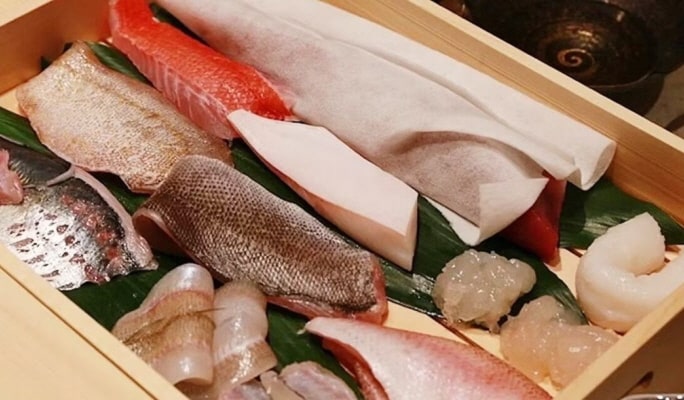 Edomae Sushi Course in Osaka