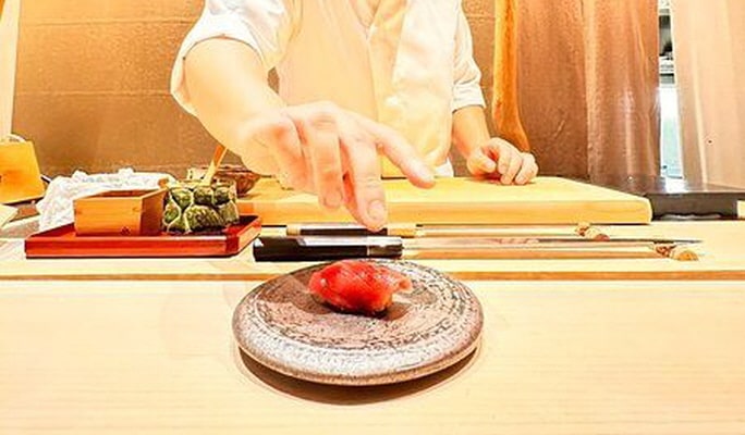 Edomae Sushi Course in Osaka