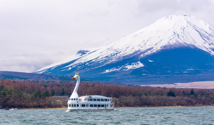 Mt. Fuji + Sake Tasting 1-Day Tour from Tokyo