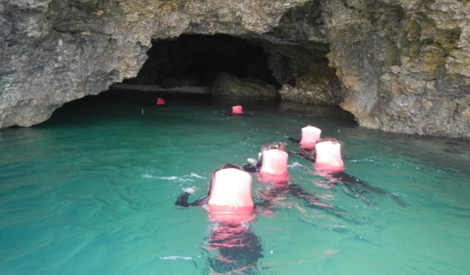 Okinawa Ishigaki Island Snorkeling / Kayaking / SUP