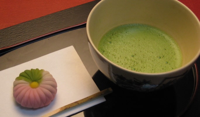 Kyoto Experience Package: Traditional Townhouse Tour & Kimono Try-on  & Tea Ceremony