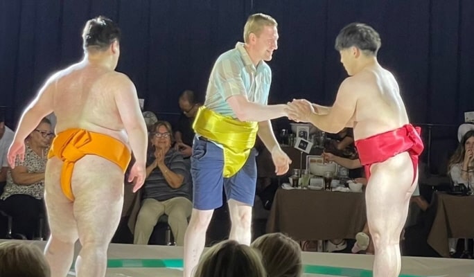 Sumo Show and Kimono Experience in Osaka