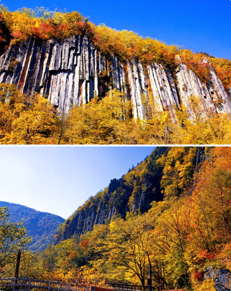 Scenic autumn view of Tenninkyo Gorge