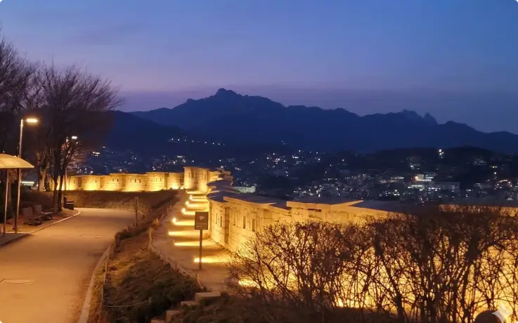 Evening scenery of Naksan Fortress Trail