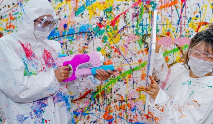 Action Painting Experience in Hapjeong/ Seongsu