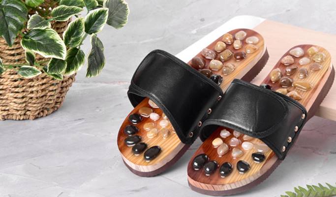 Reflexology Sandals Foot Massage Slipper Acupressure Therapy Shoes  Anti-Slip -Or | eBay