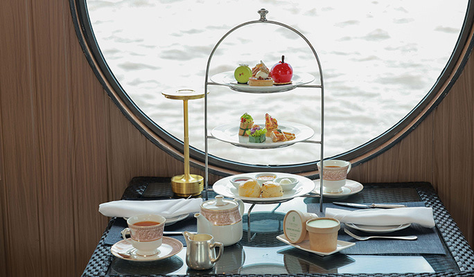 Luxurious Afternoon Tea Set on Shangri La Horizon Cruise in Bangkok