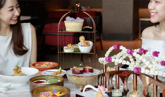 The Garden Lounge Afternoon Tea at Hyatt Regency Bangkok