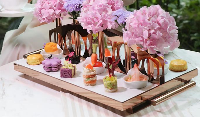 The Garden Lounge Afternoon Tea at Hyatt Regency Bangkok