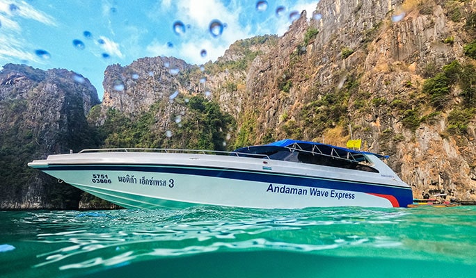 Phuket ↔ Phi Phi Islands Speedboat Transfer (+ Hotel Transfer in Phuket)