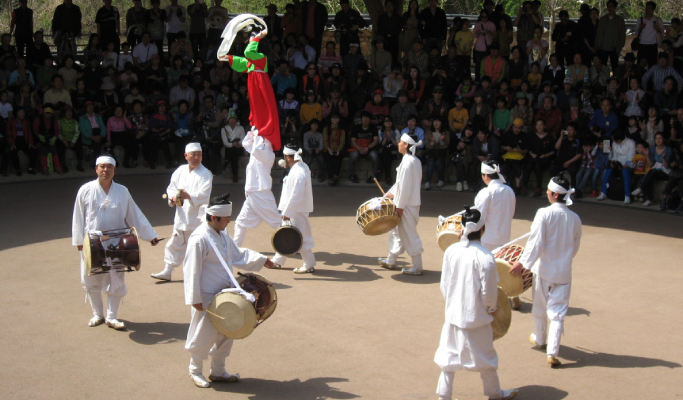 Andong City Tour: Hahoe Village Area (Hahoe Village + Byeongsan Seowon + Hahoe Mask Dance)