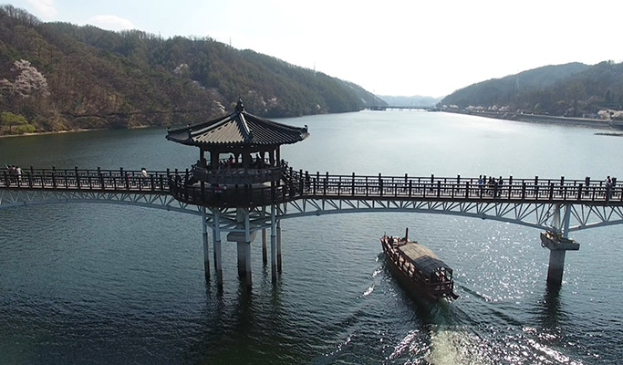 [週末旅行] 安東河回民俗村 日帰り／1泊2日ツアー：ソウル/釜山発