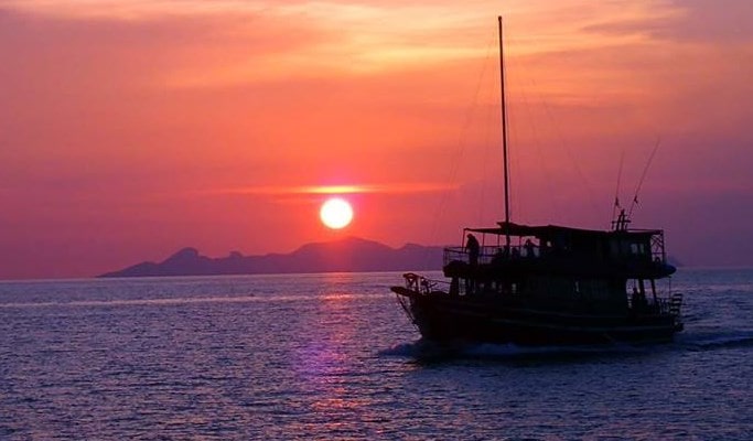 Ang Thong National Marine Park Private Yacht Tour - from Koh Samui