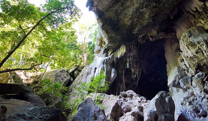 Ang Thong National Marine Park Snorkeling + Sightseeing Tour by Big Boat (+Kayaking option) - from Koh Samui