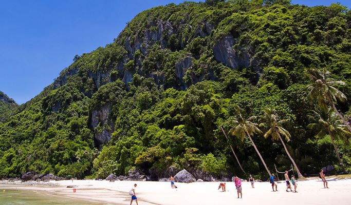Ang Thong National Marine Park Snorkeling + Sightseeing Tour by Big Boat (+Kayaking option) - from Koh Samui