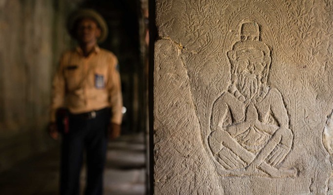 Angkor 3 Temples + Phnom Bakheng Temple 1 Day Tour