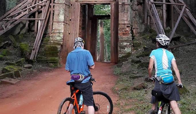 Angkor 3 Temples + Preah Khan + Ta Nei 1 Day Bicycle Tour