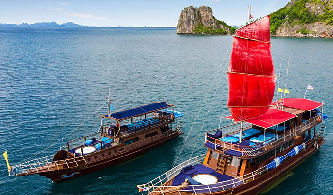 Ang Thong National Marine Park Semi-Private Yacht Tour (+Snorkeling/ Kayaking) - from Koh Samui (+ Hotel Transfer)