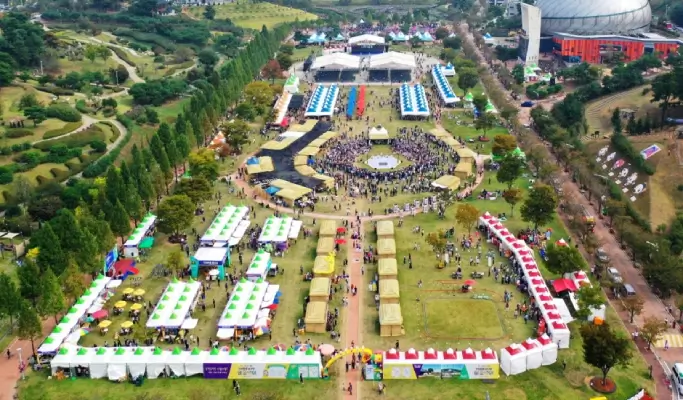 Anseong UNESCO Namsadang Baudeogi Festival 1 Day Tour - from Seoul (Oct 11)