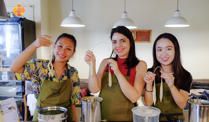 Beeswax Candle Making Experience with Urban Beekeepers in Seoul
