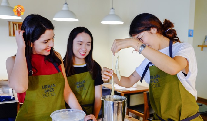 Beeswax Candle Making Experience with Urban Beekeepers in Seoul