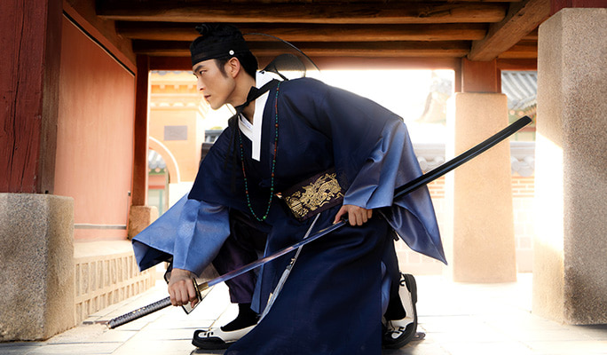 Hanbok Rental at Gyeongbokgung Palace (+ Photoshoot options)