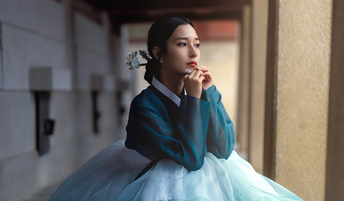 Hanbok Rental at Gyeongbokgung Palace (+ Photoshoot options)