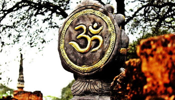 Ayutthaya Group Tour: Kingdom of Might & Magic