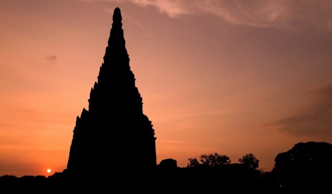 Ayutthaya Private Tour: Temple Ruins & Sunset - from Bangkok