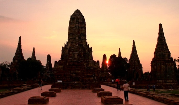 Ayutthaya Private Tour: Temple Ruins & Sunset - from Bangkok