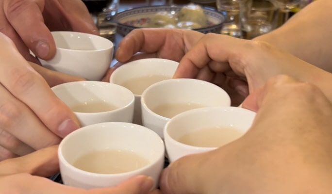 Traditional Soju Class and Makgeolli Tasting in Seoul