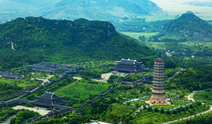 Bai Dinh Pagoda + Trang An Caves 1 Day Tour (+ Transfer/Lunch/Sampan Boat Ride) - from Hanoi