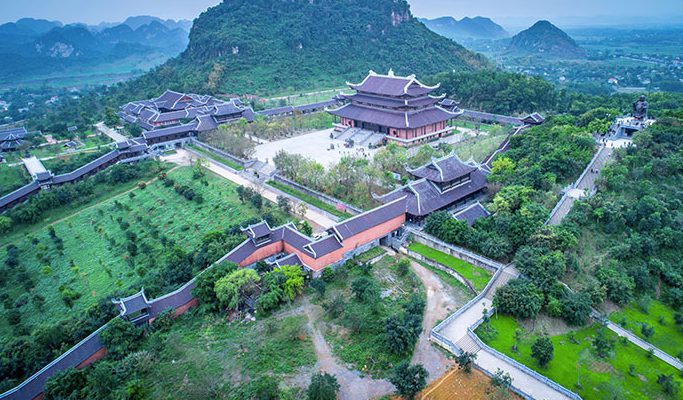 Bai Dinh Pagoda + Trang An Caves 1 Day Tour (+ Transfer/Lunch/Sampan Boat Ride) - from Hanoi
