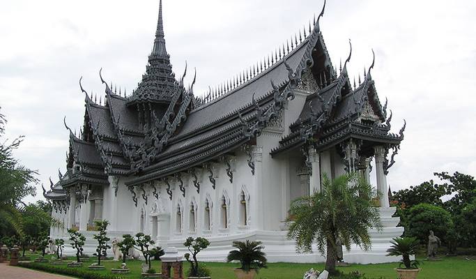 Bangkok Ancient City Muang Boran Half Day Private Tour