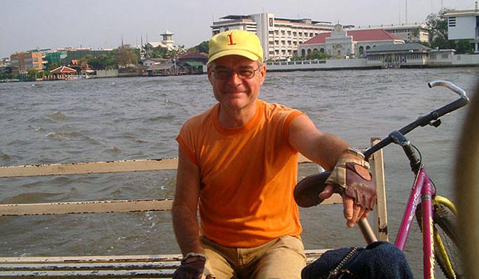 Bangkok by Bike Half Day Tour (Morning/Afternoon/Night)