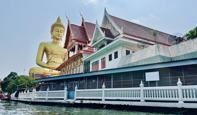 Bangkok Highlights & Longtail Boat Private Tour