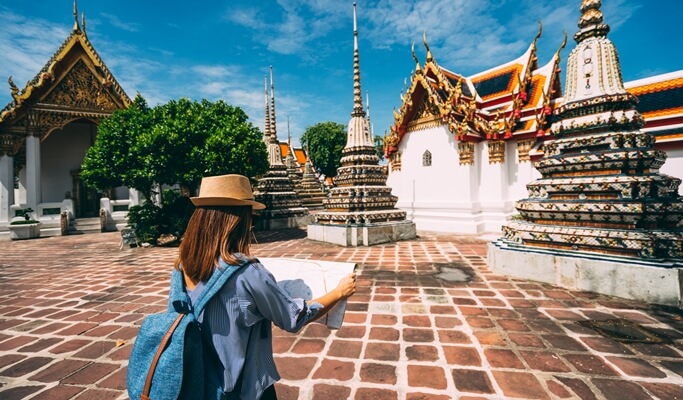 Bangkok Temples Instagram Half Day Tour: Wat Arun + Wat Pho + Wat Saket (Join-in/Private)