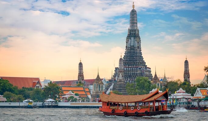 Bangkok Highlights & Longtail Boat Private Tour