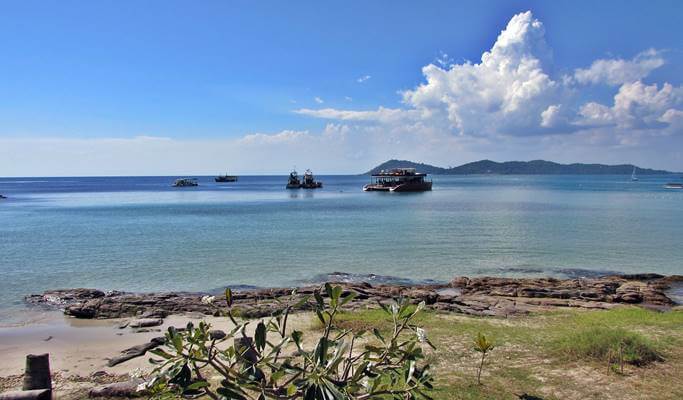 Bangkok ↔ Ban Phe Pier (to Koh Samet) Transfer (from/to Bangkok & Suvarnabhumi/Don Muang Airport)