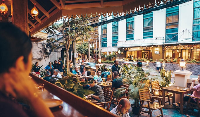 Bangkok Nightlife Tour: Pub Crawl
