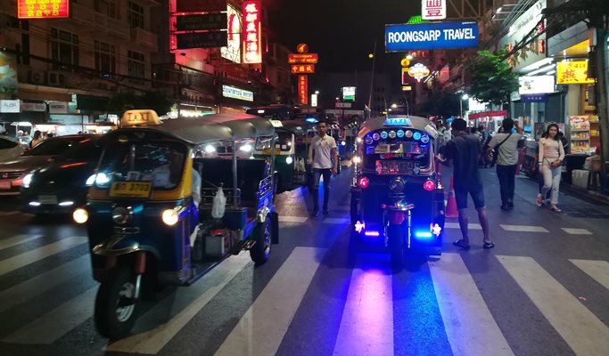 Bangkok Tuk-tuk Night Tour (Join-in/Private)