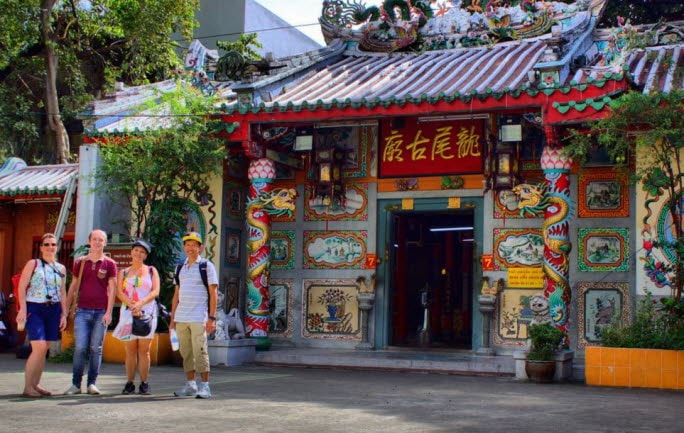 Dragon’s Belly: Bangkok Chinatown & Little India Tour (Half Day)