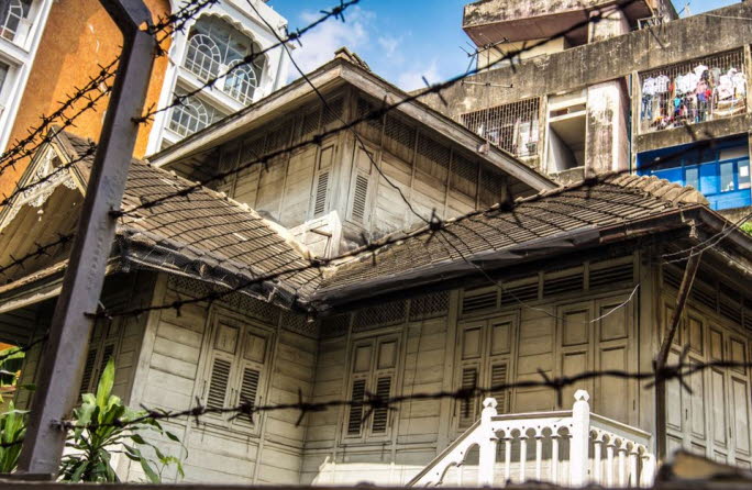 Dragon’s Belly: Bangkok Chinatown & Little India Tour (Half Day)